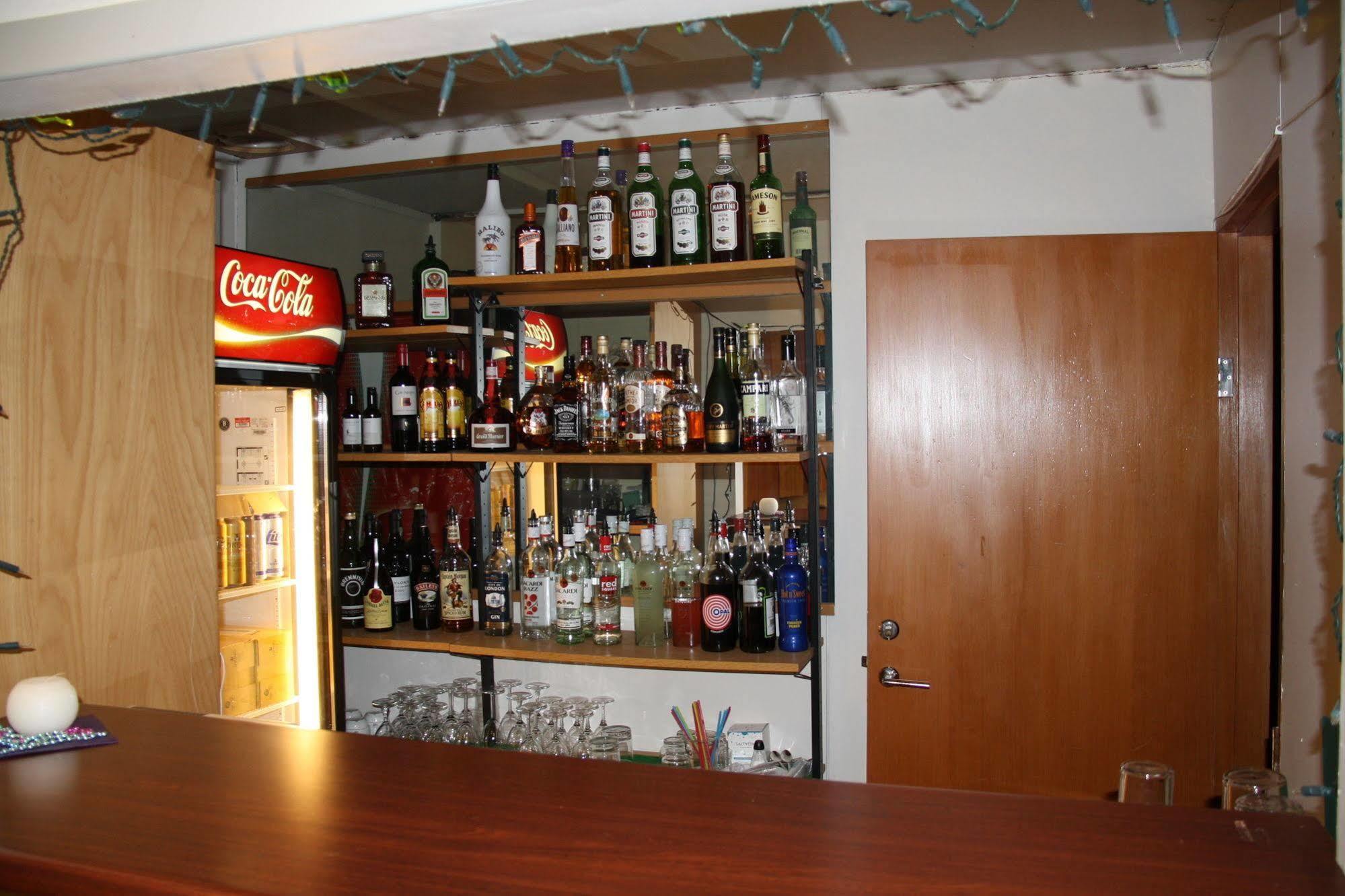 Reykjanes Hostel Екстериор снимка
