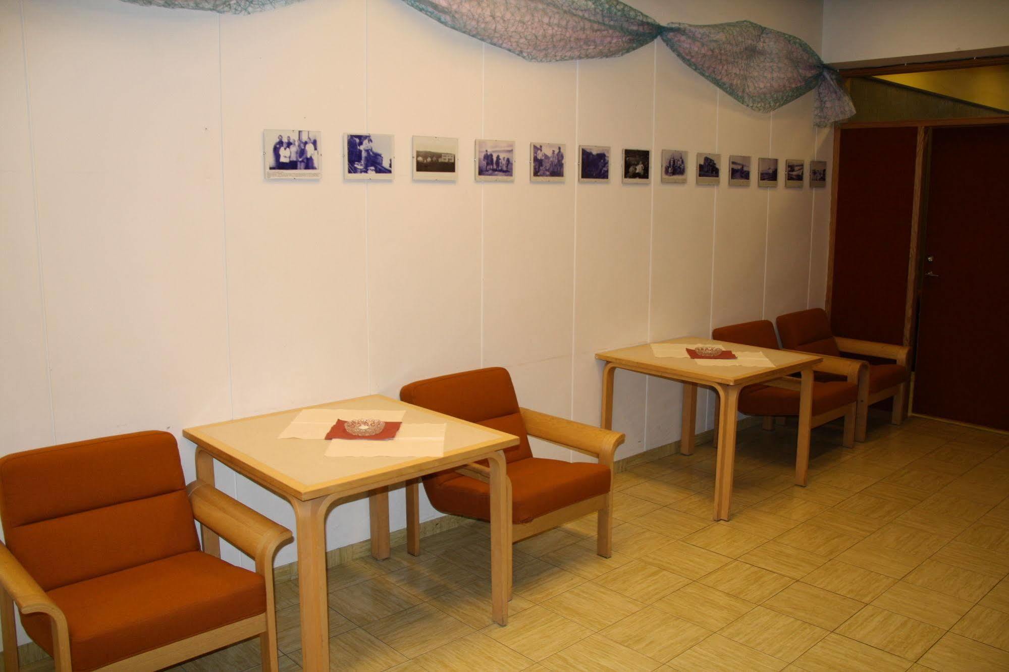 Reykjanes Hostel Екстериор снимка